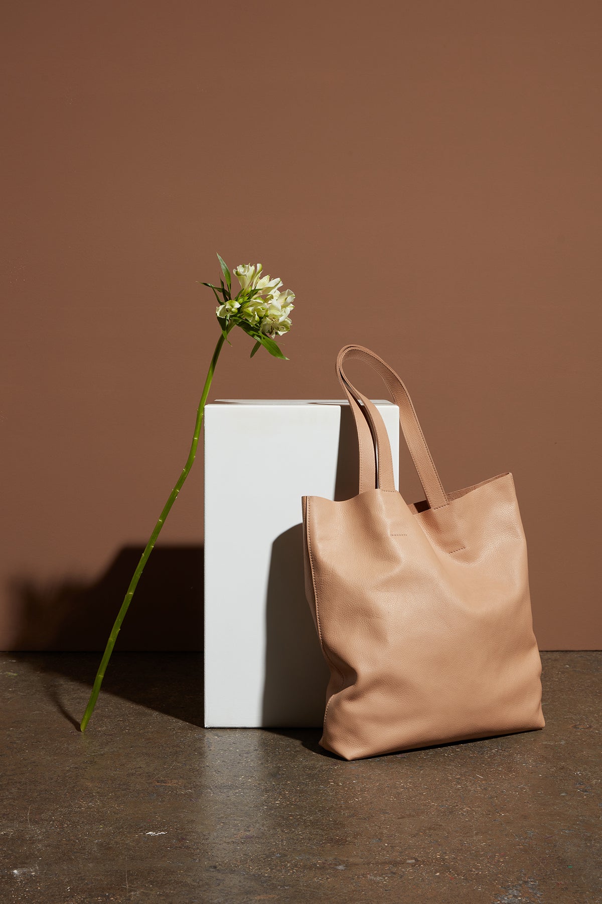 THE SIMPLE SHOPPER